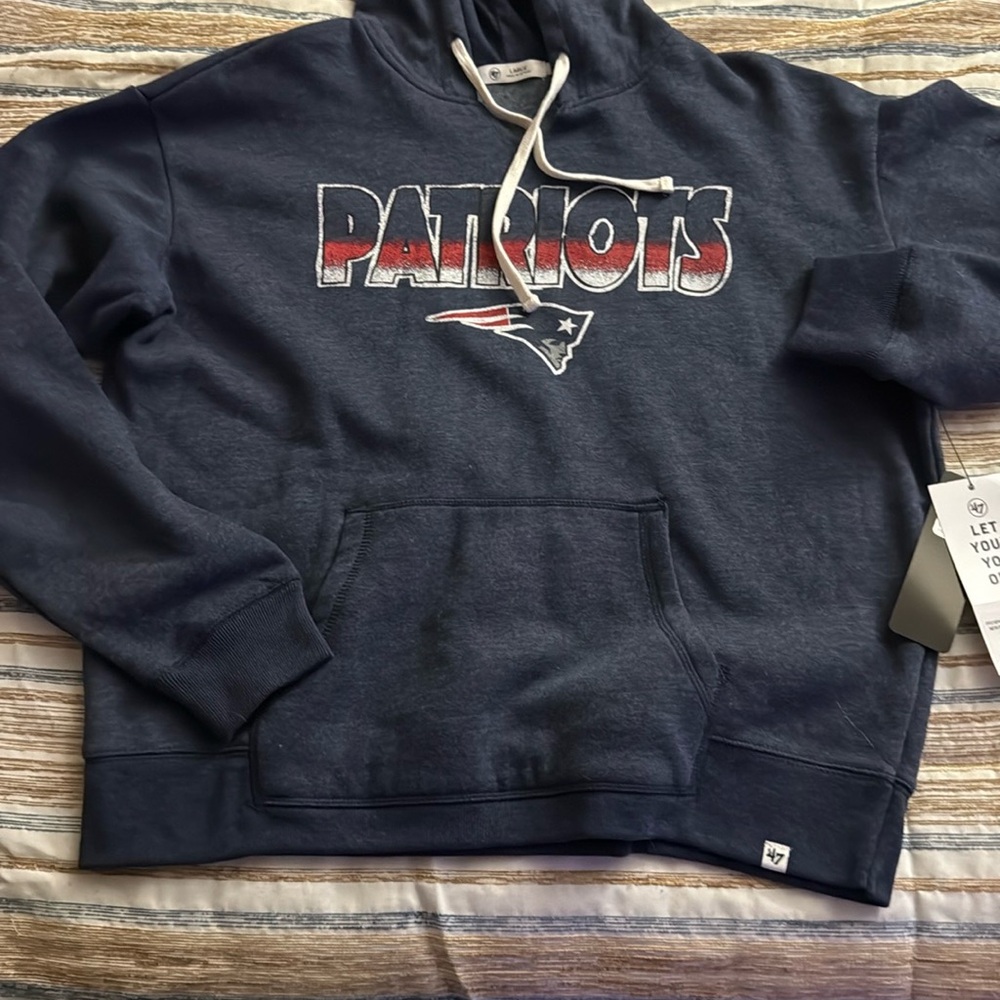 NFL Blue Patriots Sweater Classic Sports Apparel